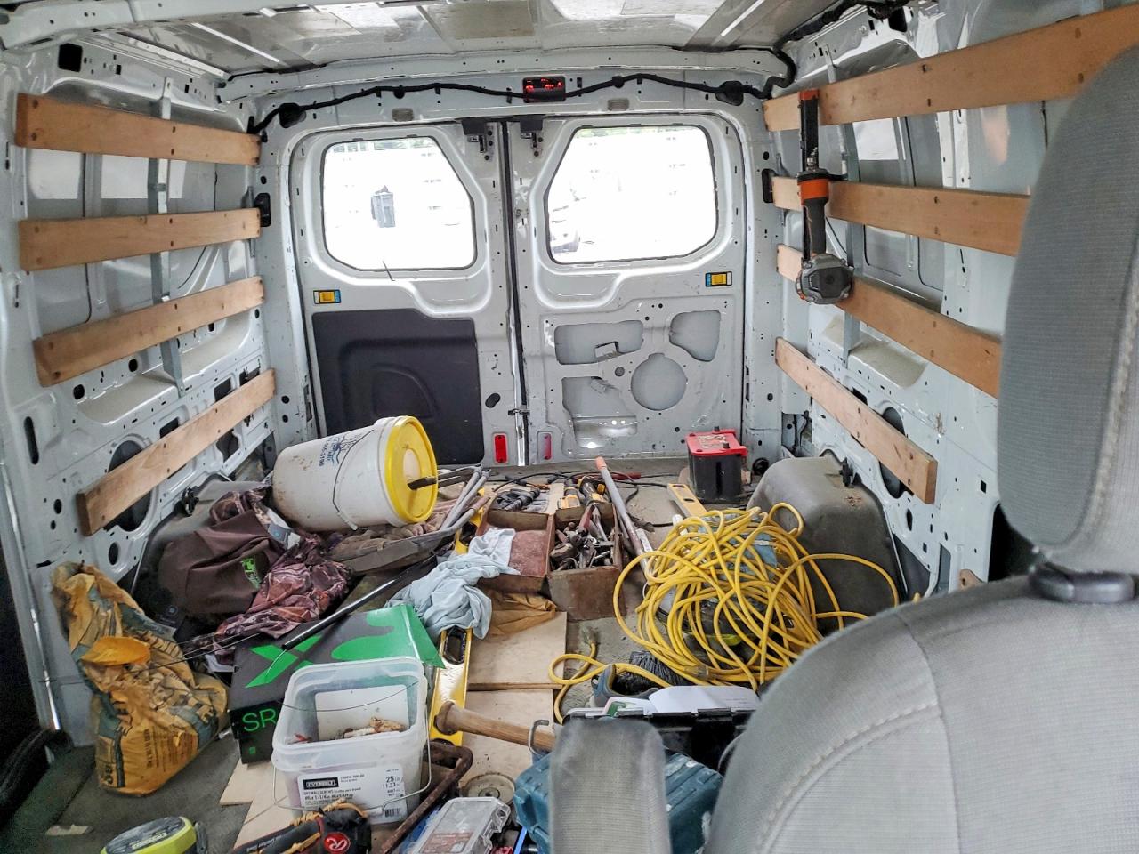 FORD TRANSIT 2016 — 11