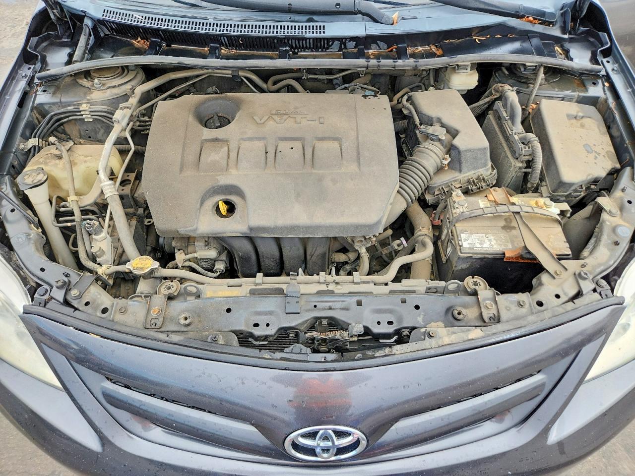 TOYOTA COROLLA 2012 — 12