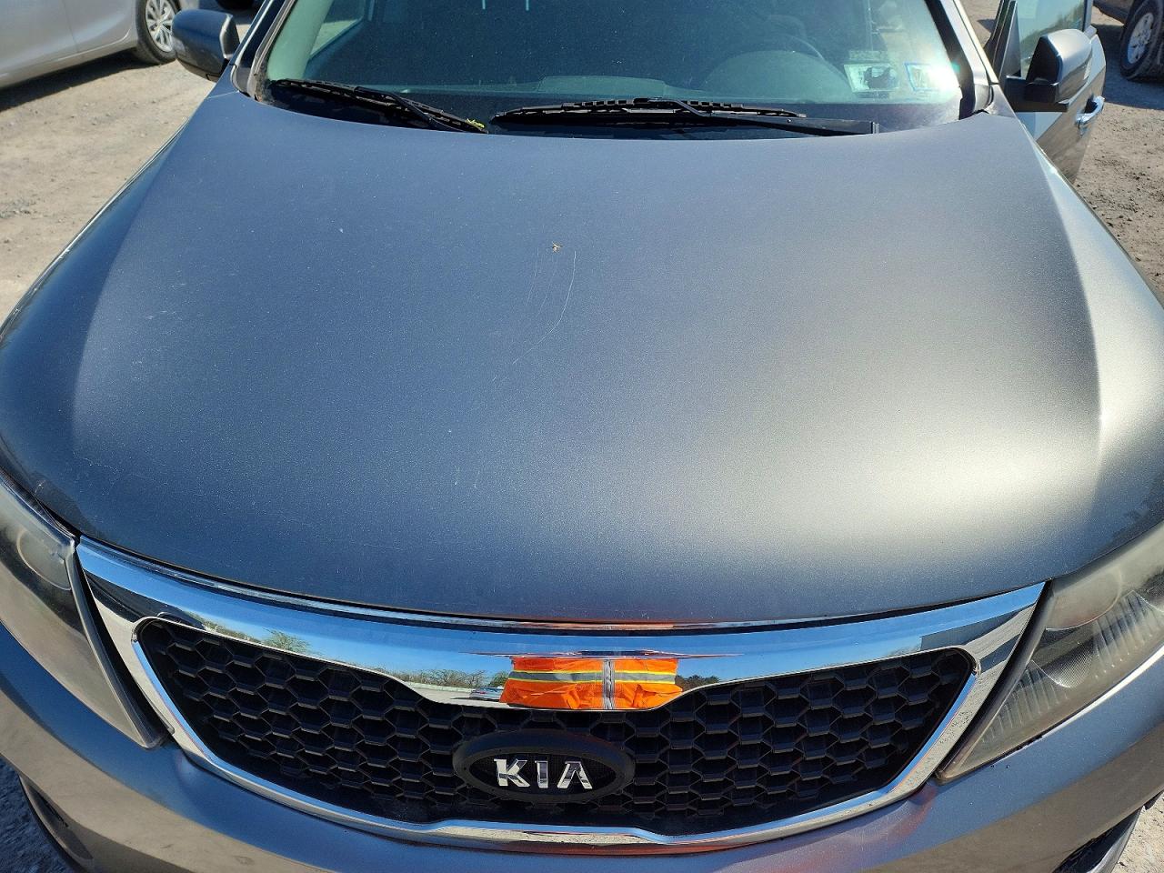 KIA SORENTO 2011 — 13