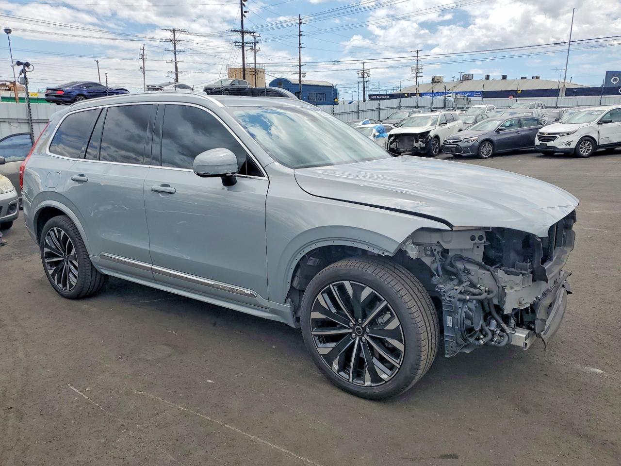 VOLVO XC90 2024 — 5