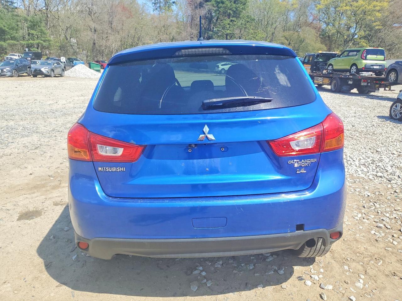 MITSUBISHI OUTLANDER SPORT 2015 — 7