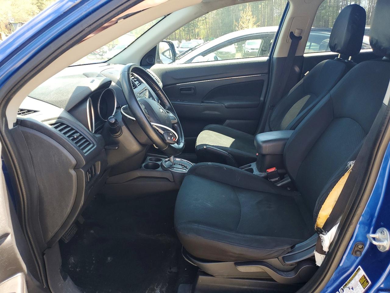 MITSUBISHI OUTLANDER SPORT 2015 — 8