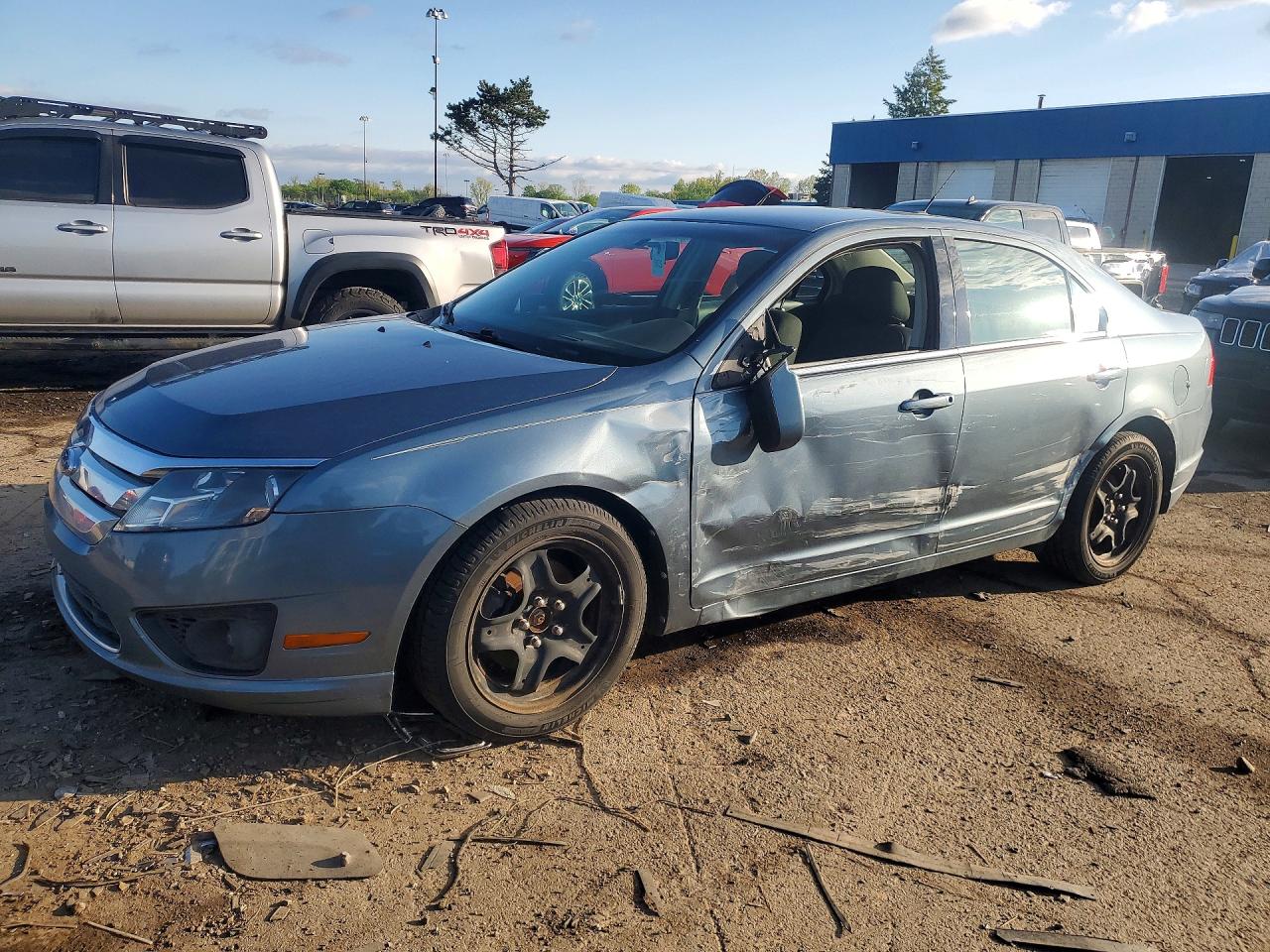 FORD FUSION 2011 — 2