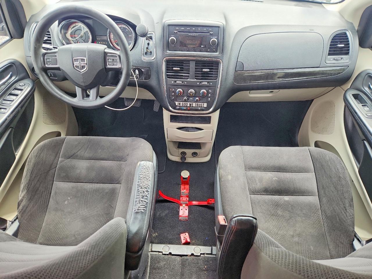 DODGE GRAND CARAVAN 2015 — 9