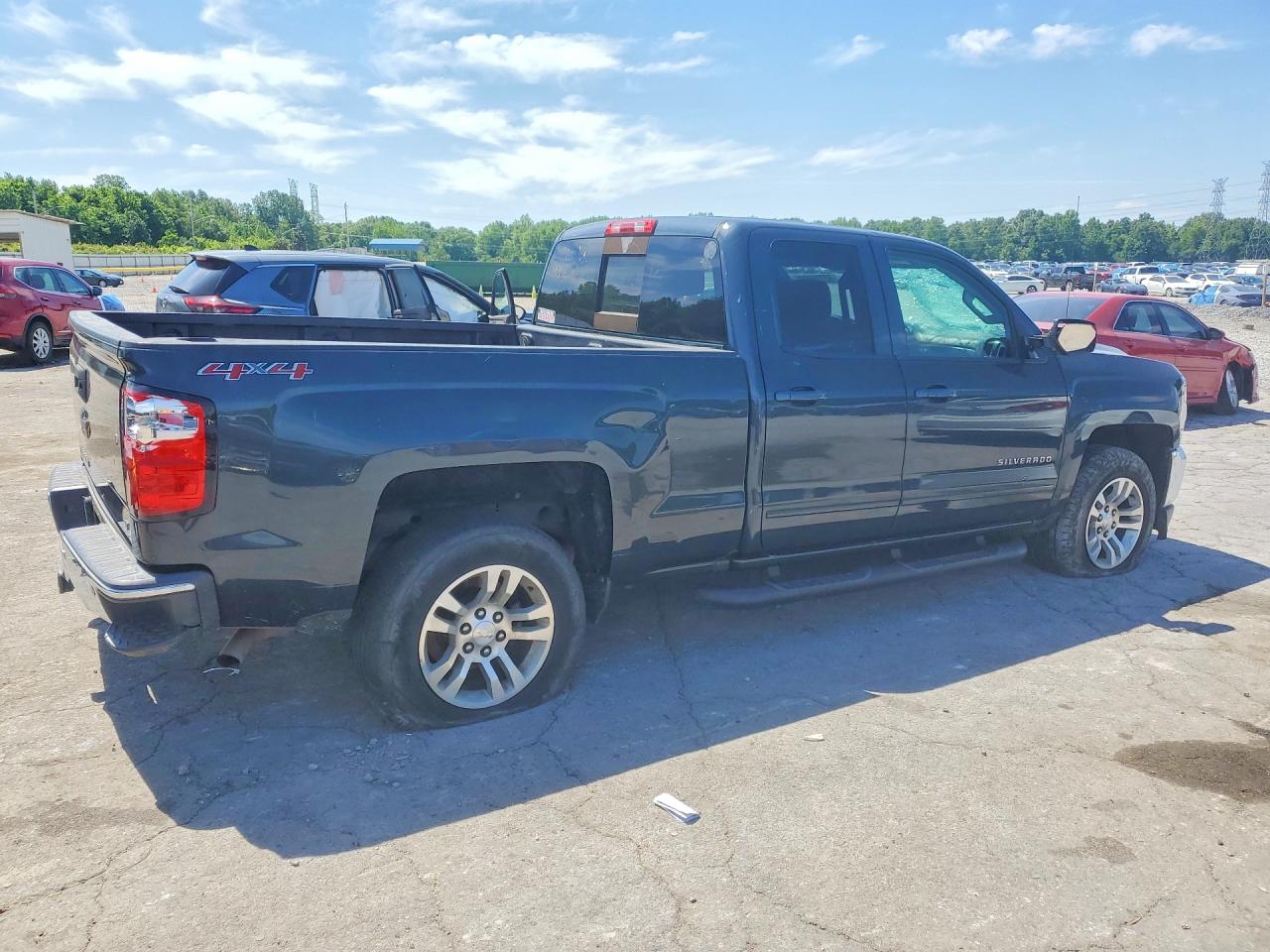 CHEVROLET SILVERADO 2017 — 4