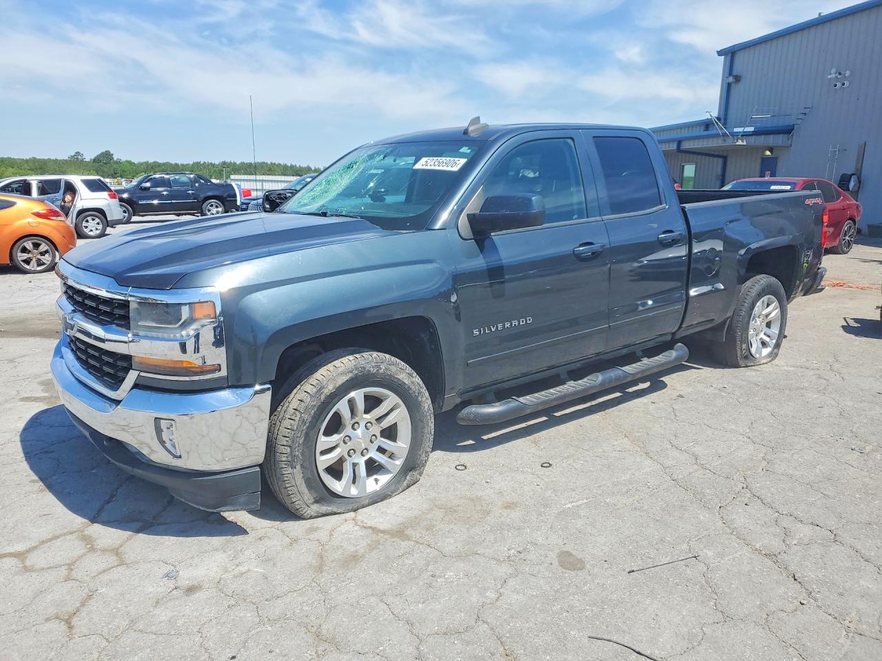CHEVROLET SILVERADO 2017 — 2