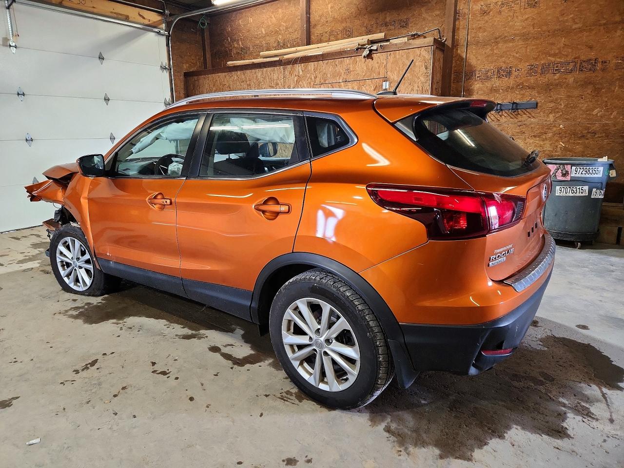 NISSAN ROGUE SPORT 2017 — 3