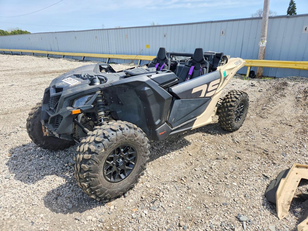 CAN-AM MAVERICK X3 2023 — 3