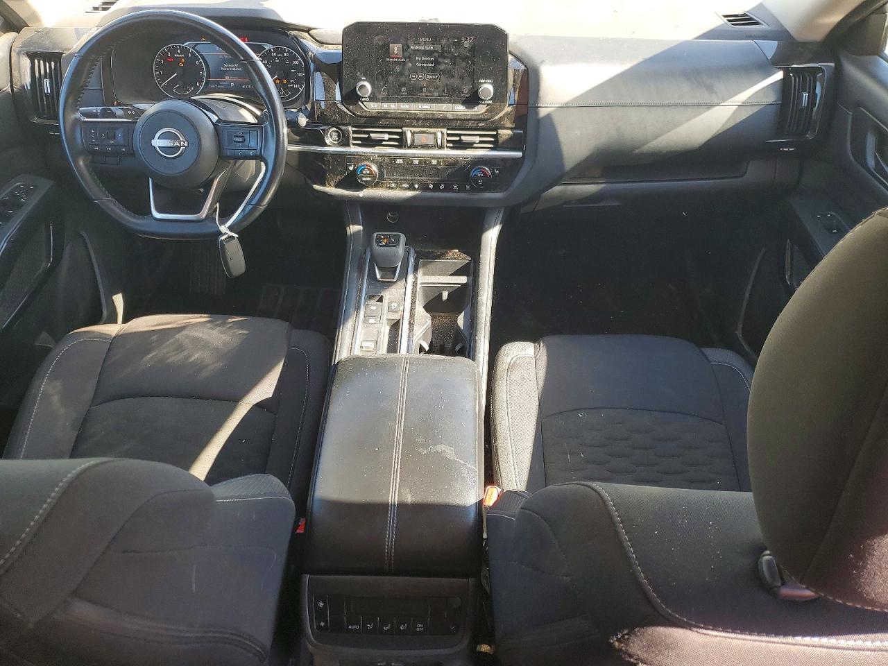 NISSAN PATHFINDER 2023 — 9