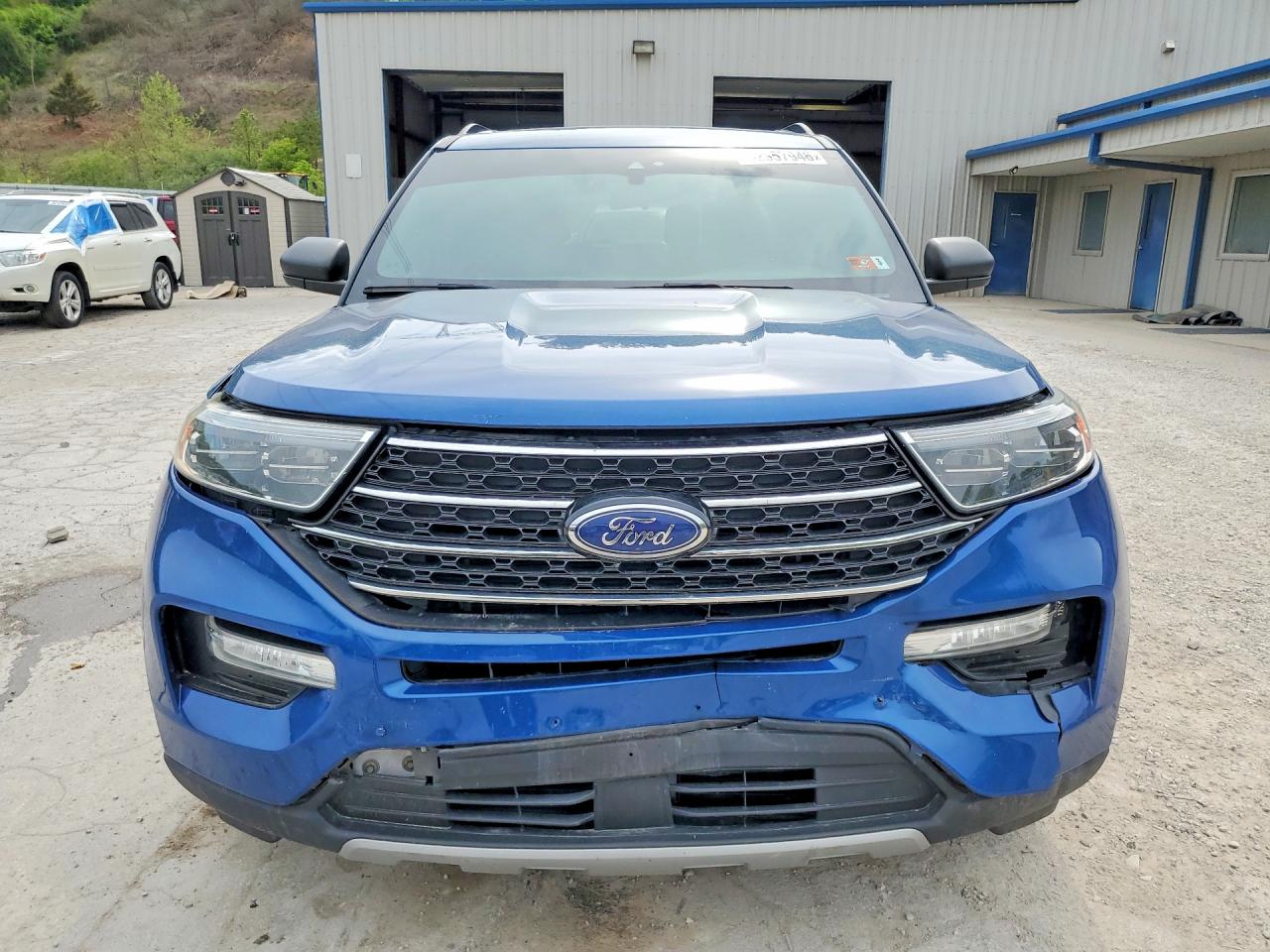 FORD EXPLORER 2020 — 6