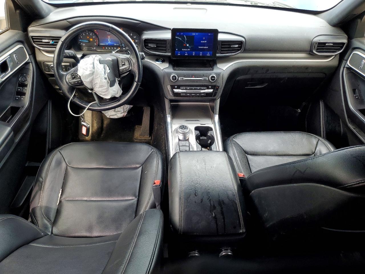 FORD EXPLORER 2020 — 9