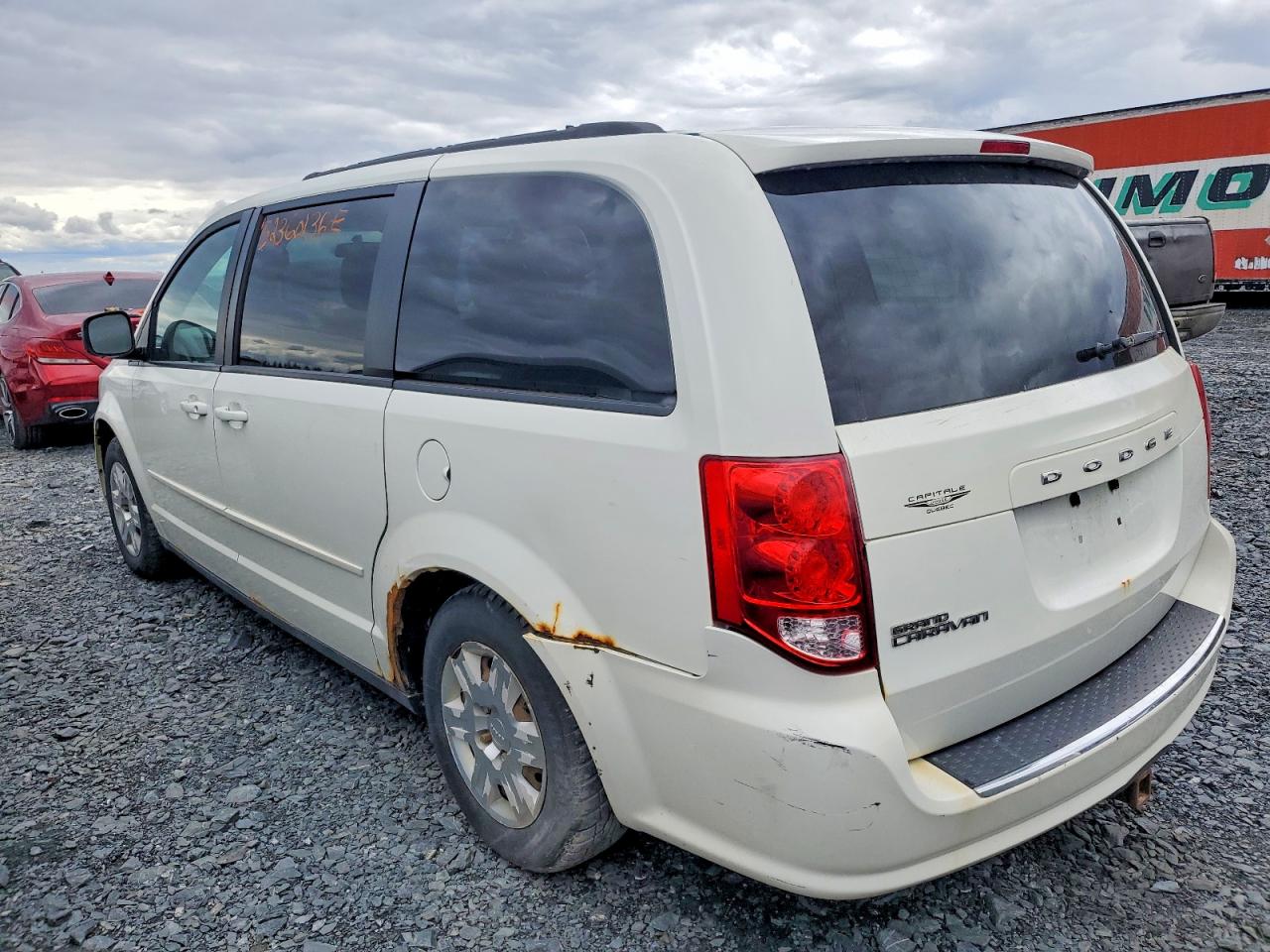 DODGE GRAND CARAVAN 2013 — 3