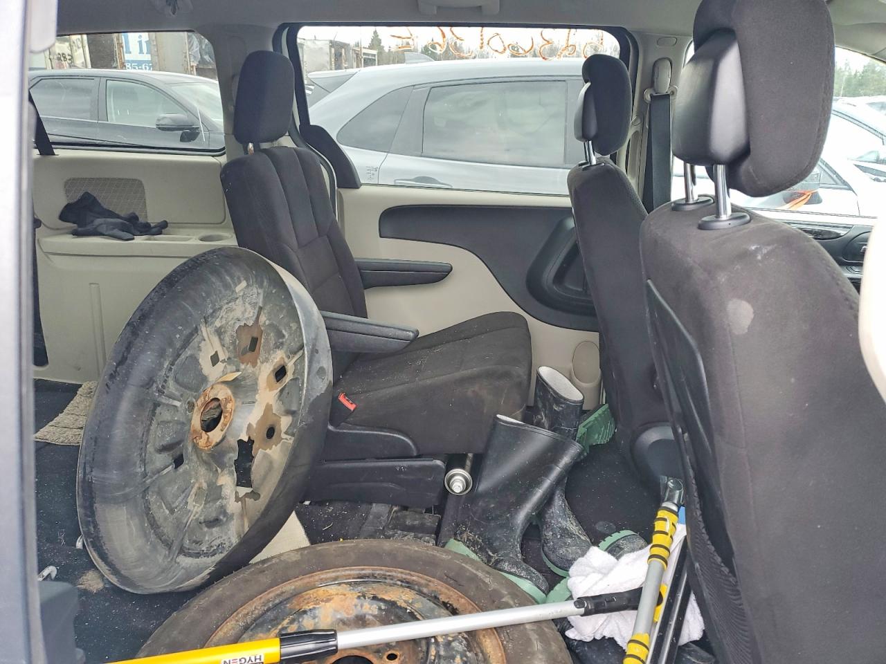 DODGE GRAND CARAVAN 2013 — 12