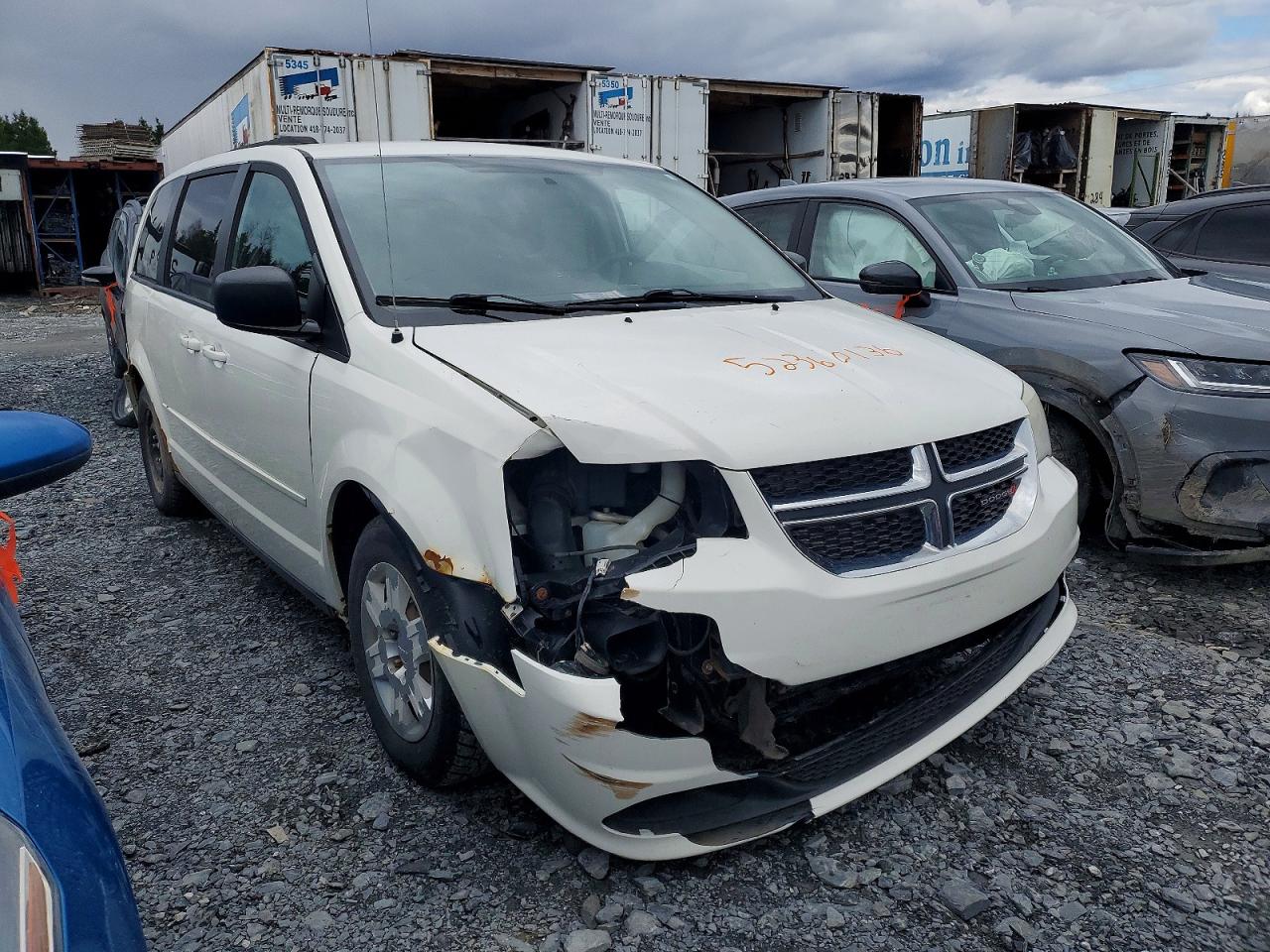 DODGE GRAND CARAVAN 2013 — 5