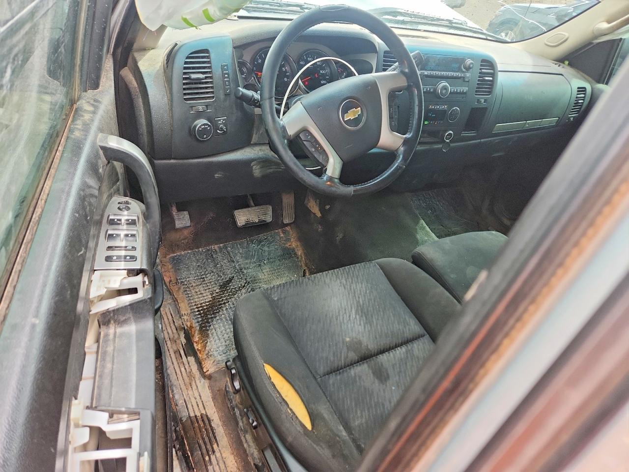 CHEVROLET SILVERADO 2013 — 9