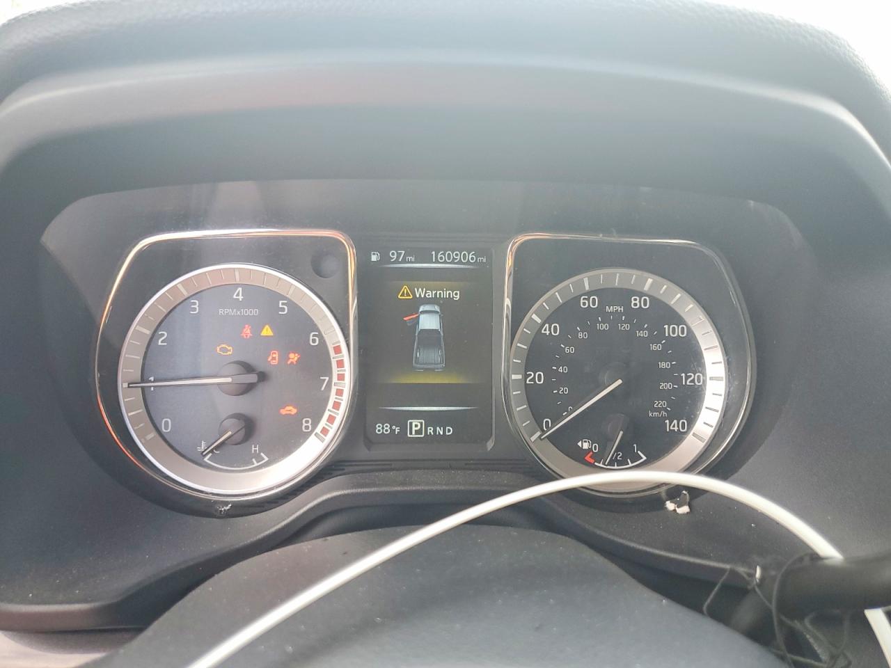 NISSAN TITAN 2017 — 10