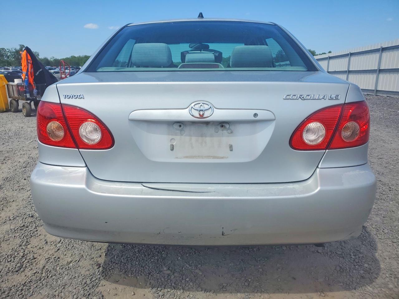 TOYOTA COROLLA 2005 — 7