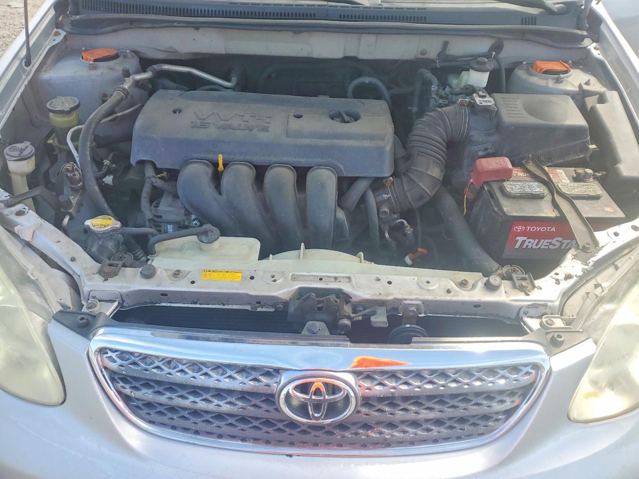 TOYOTA COROLLA 2005 — 12