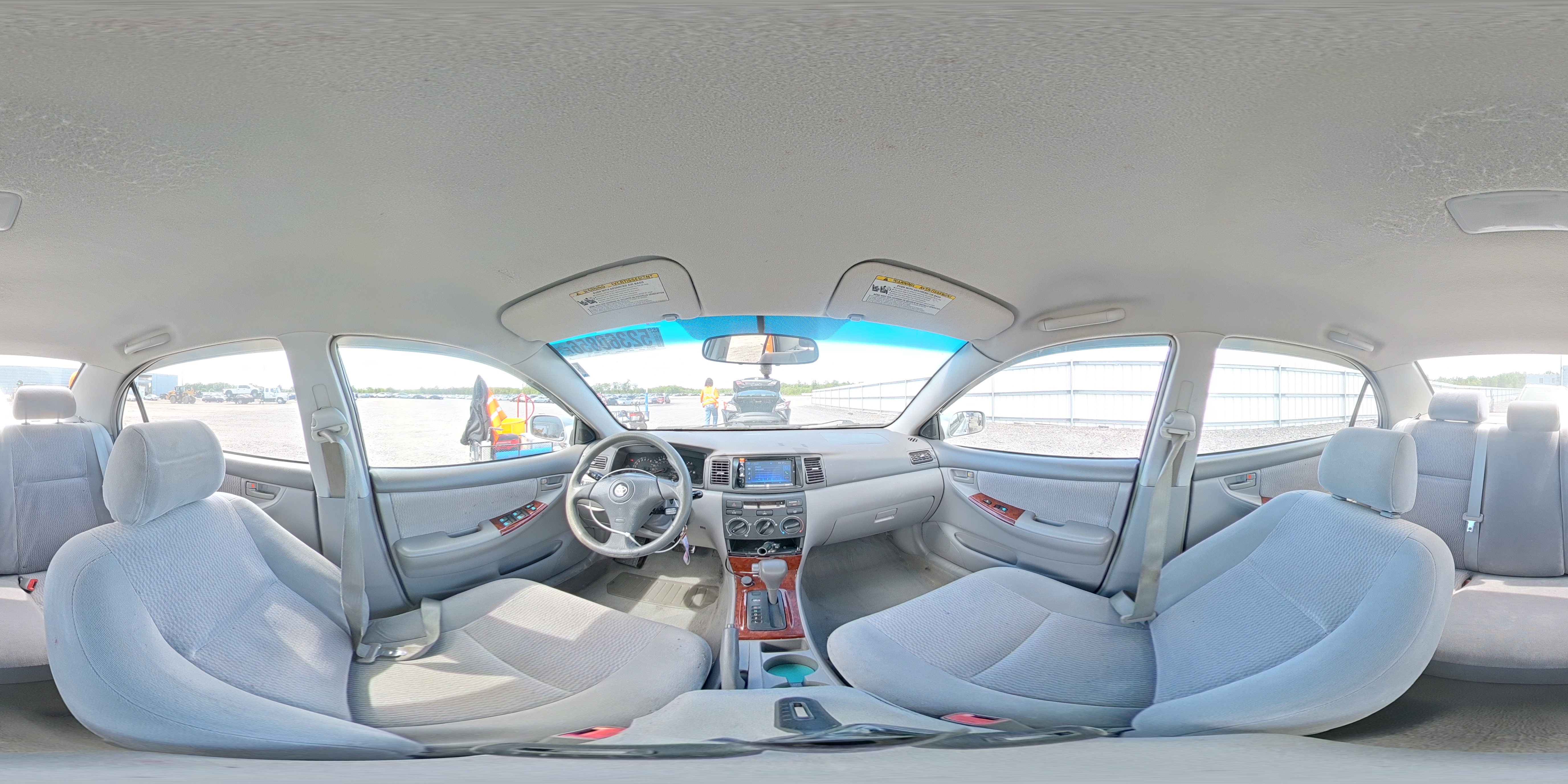 TOYOTA COROLLA 2005 — 14