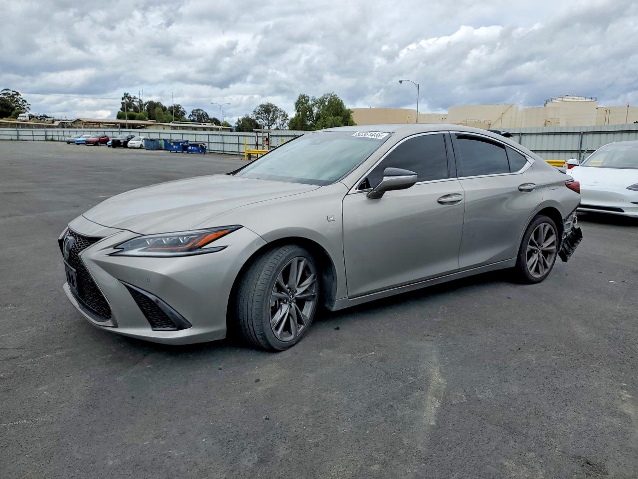 LEXUS ES 2020 — 2