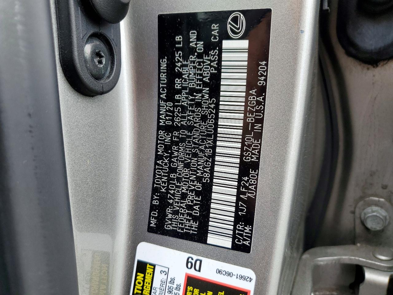 LEXUS ES 2020 — 14