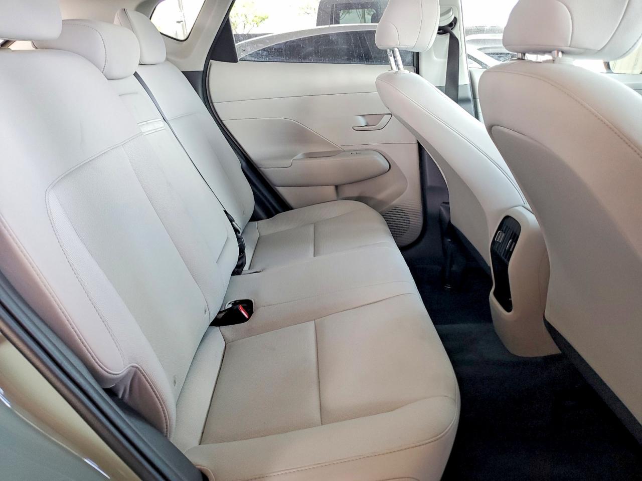 HYUNDAI KONA 2025 — 12