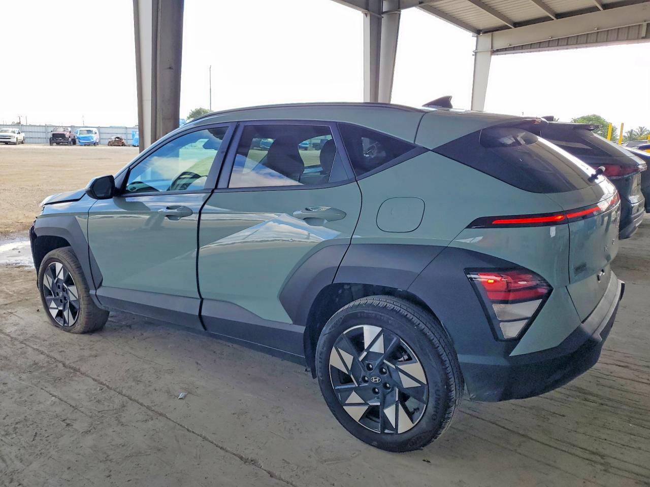 HYUNDAI KONA 2025 — 3