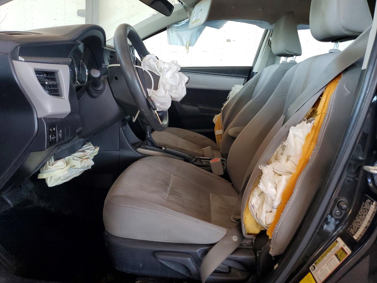 TOYOTA COROLLA 2015 — 8