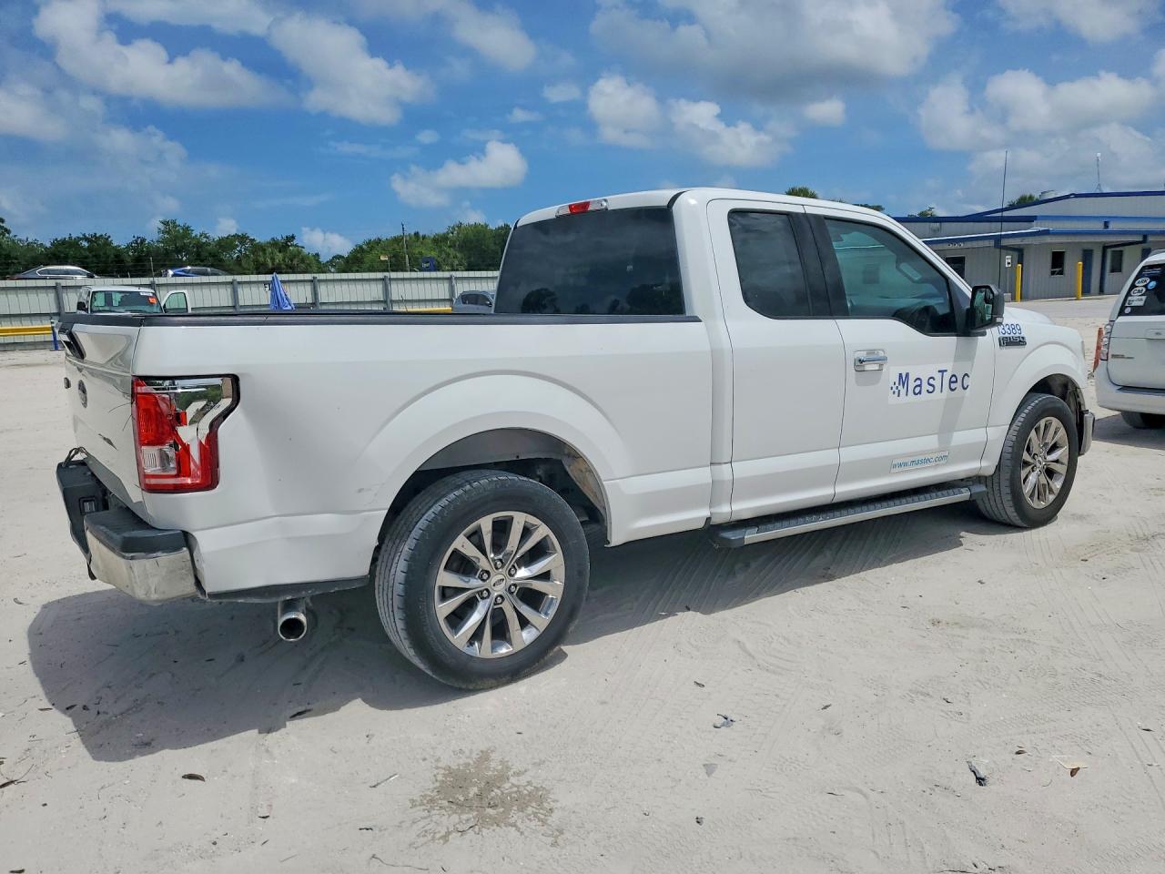 FORD F150 2017 — 4