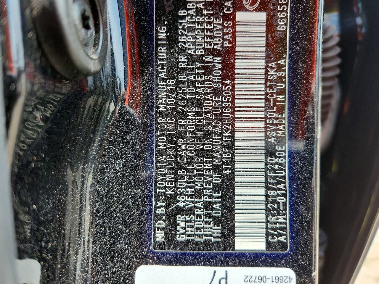 TOYOTA CAMRY 2017 — 13
