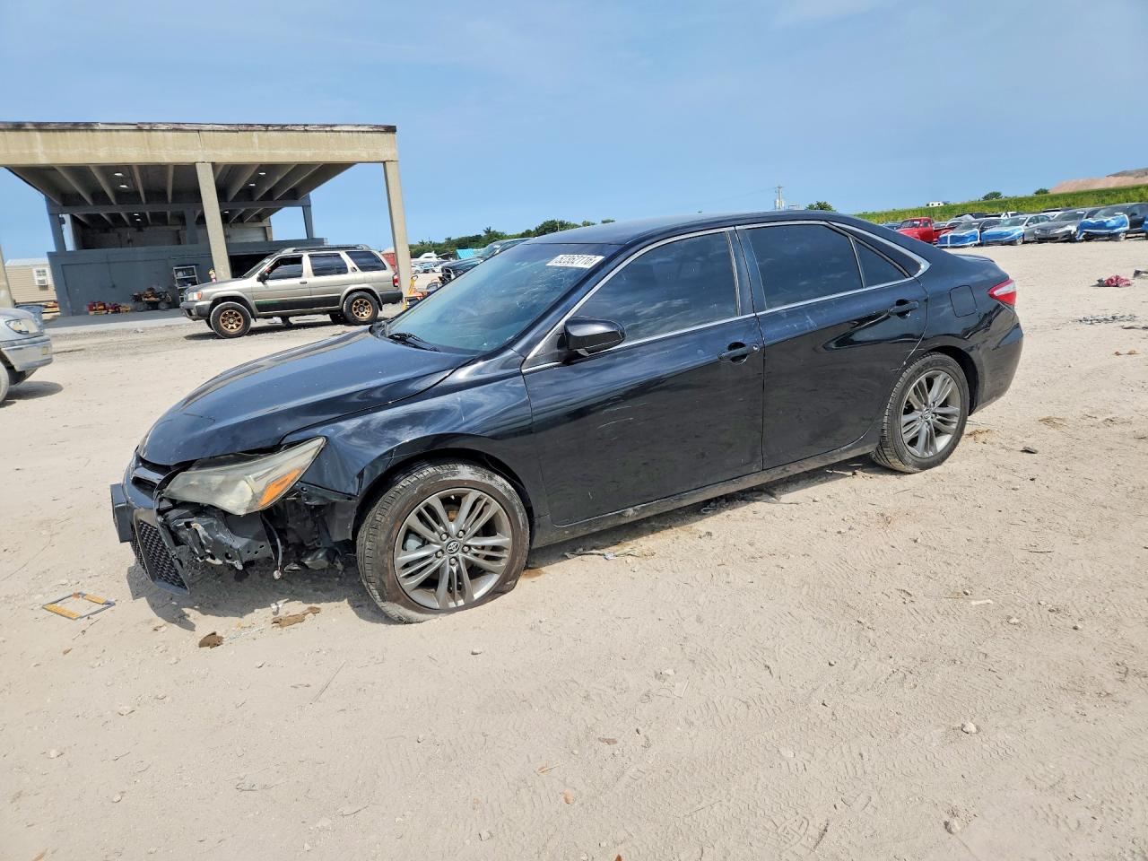 TOYOTA CAMRY 2017 — 2