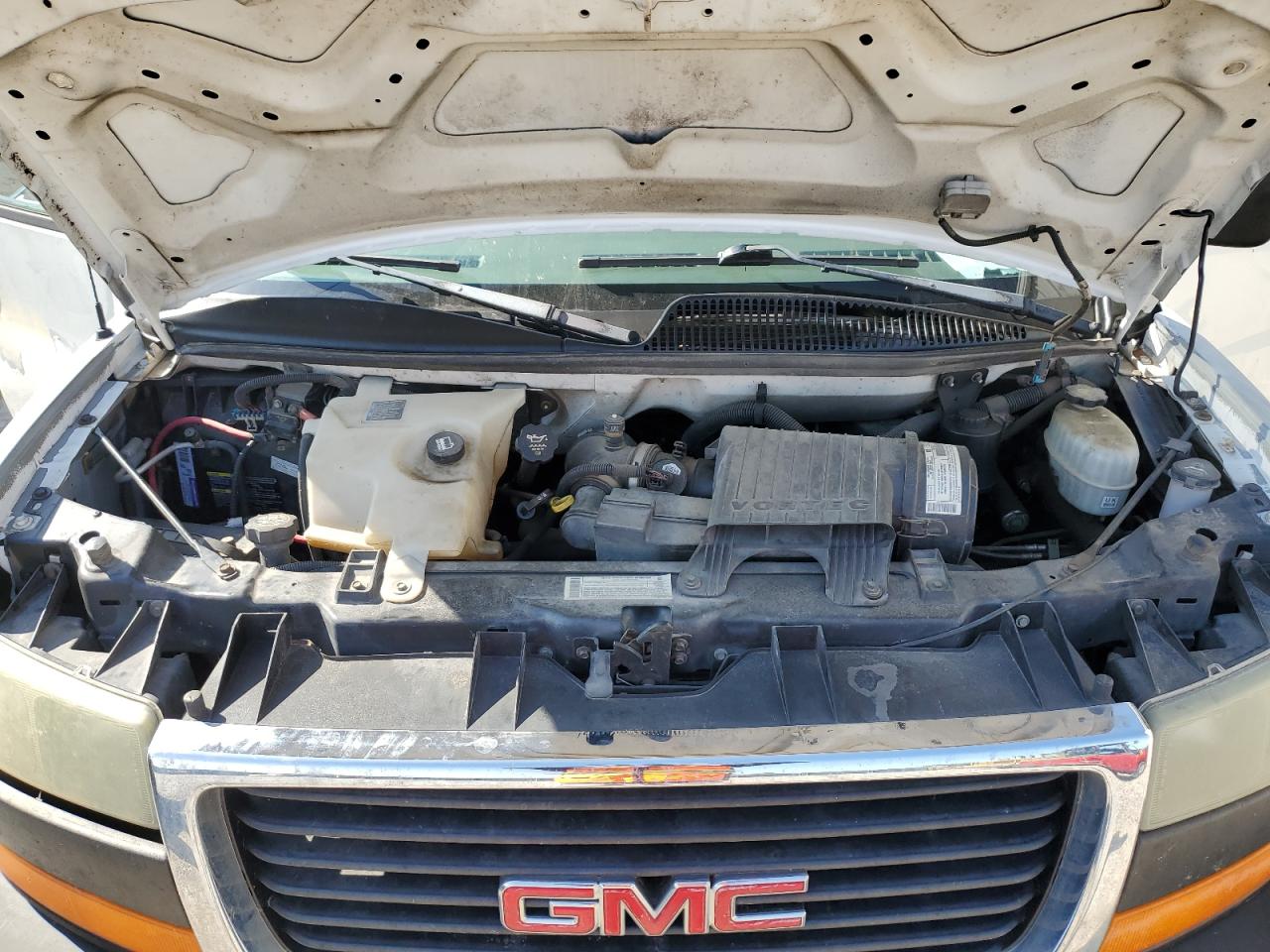 GMC SAVANA 2003 — 13
