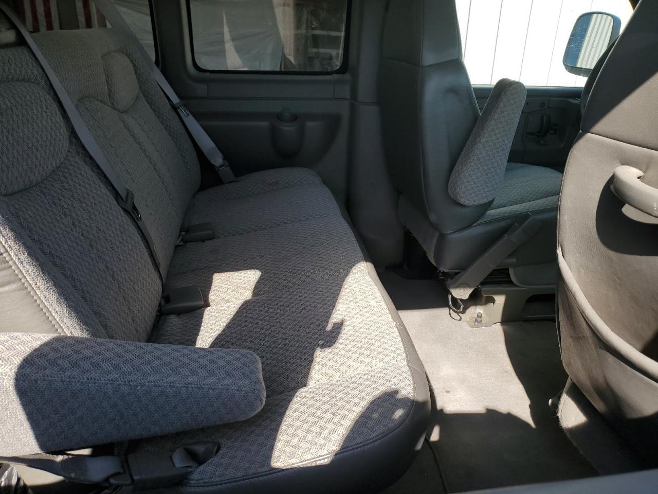 GMC SAVANA 2003 — 12