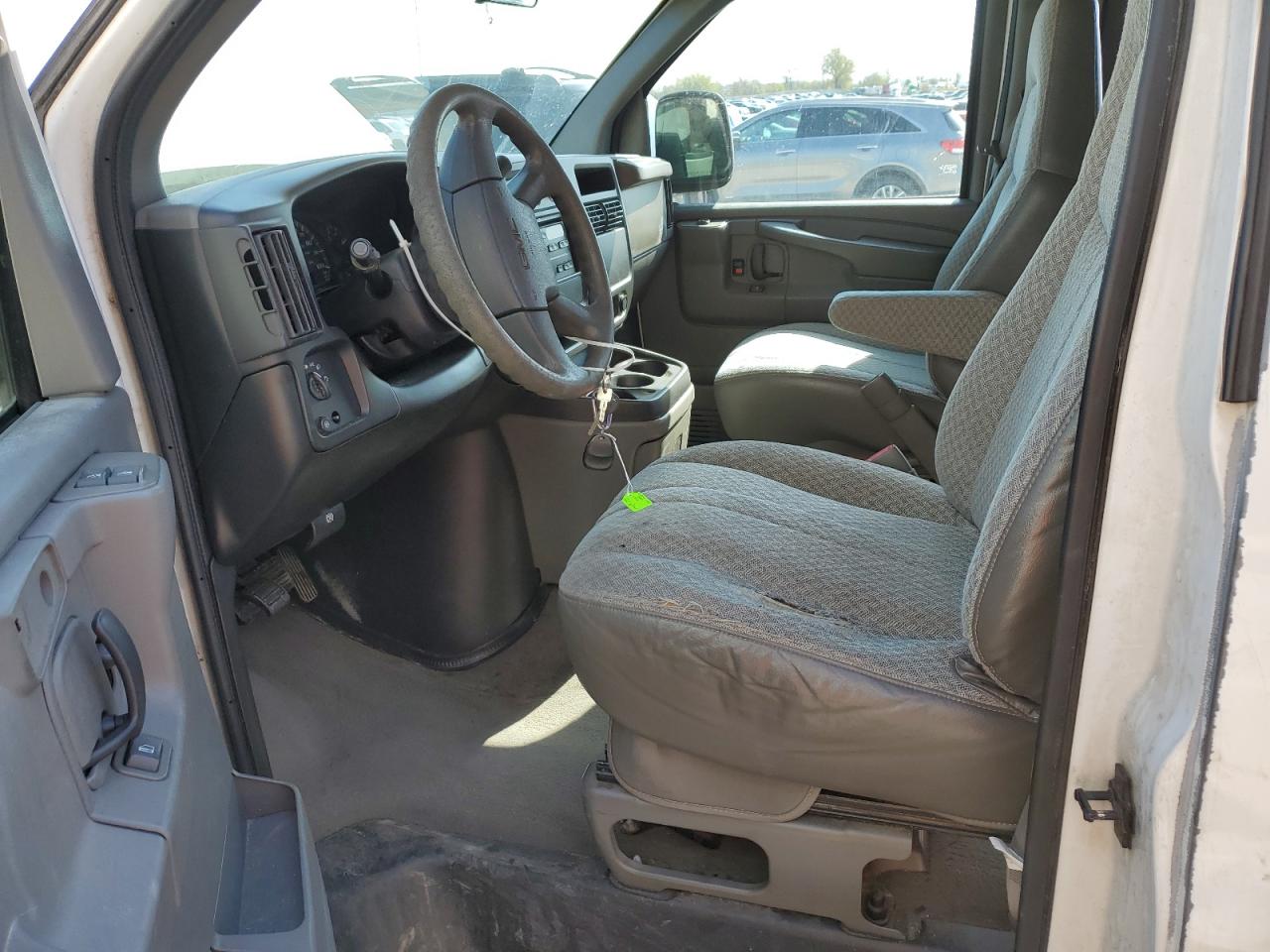 GMC SAVANA 2003 — 8