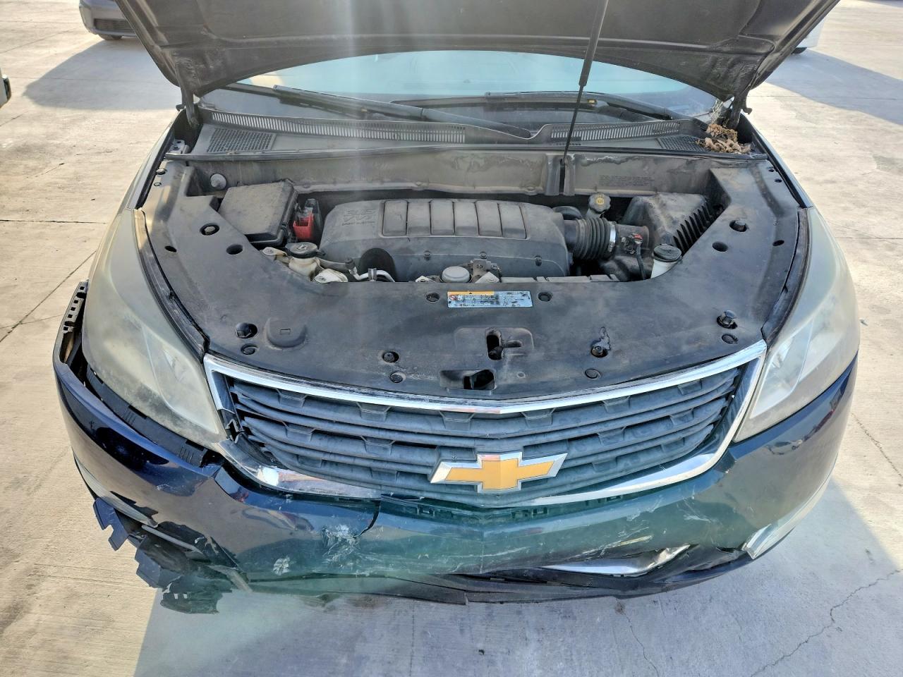 CHEVROLET TRAVERSE 2017 — 13