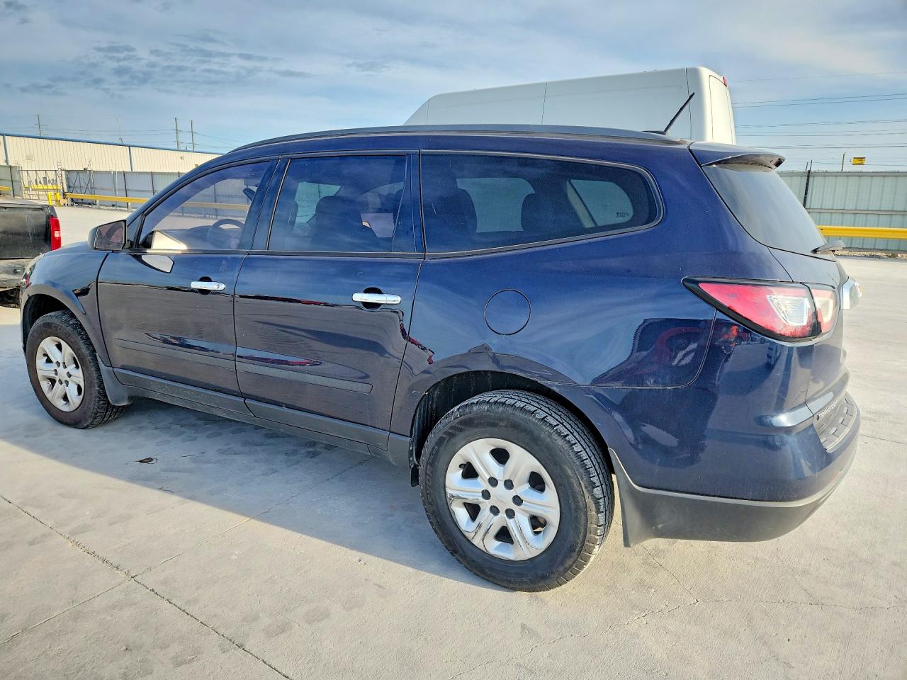 CHEVROLET TRAVERSE 2017 — 3