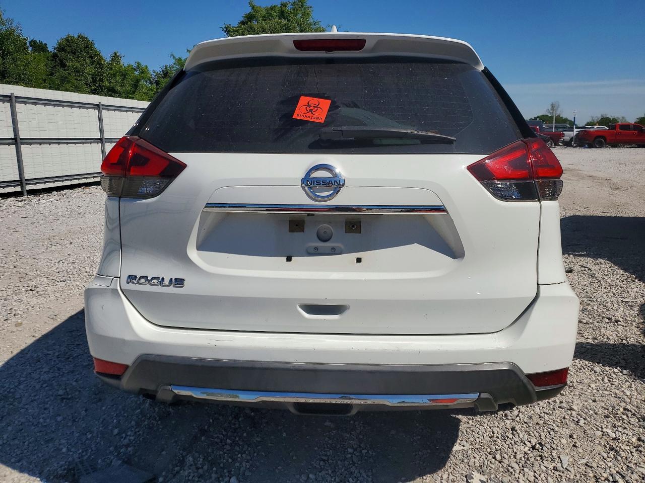 NISSAN ROGUE 2018 — 7
