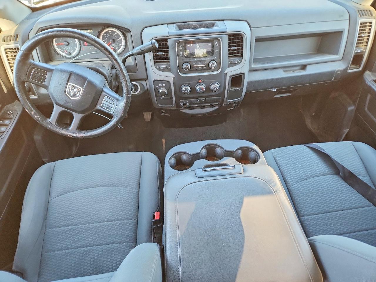 RAM 1500 2016 — 9