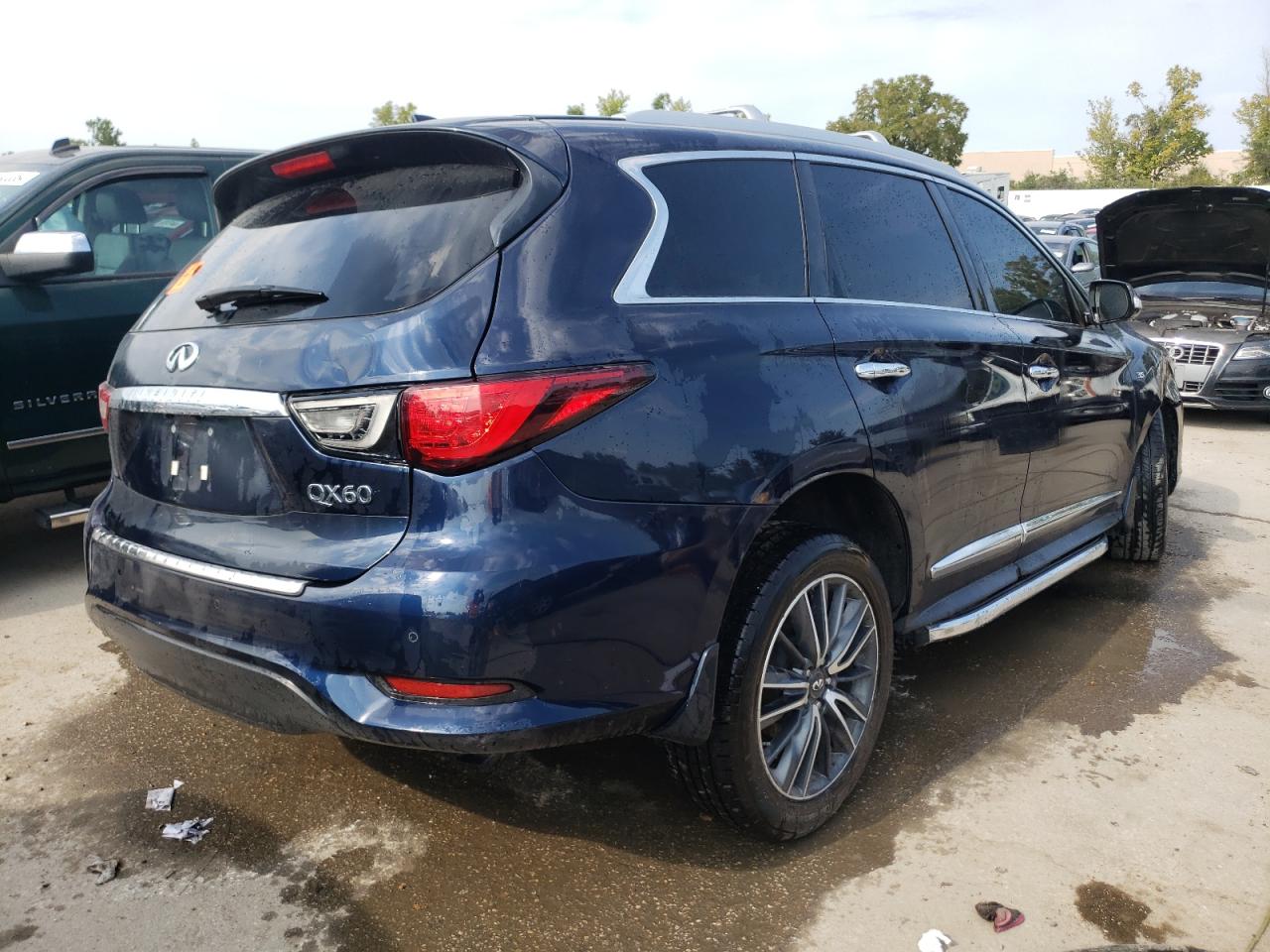 INFINITI QX60 2017 — 4