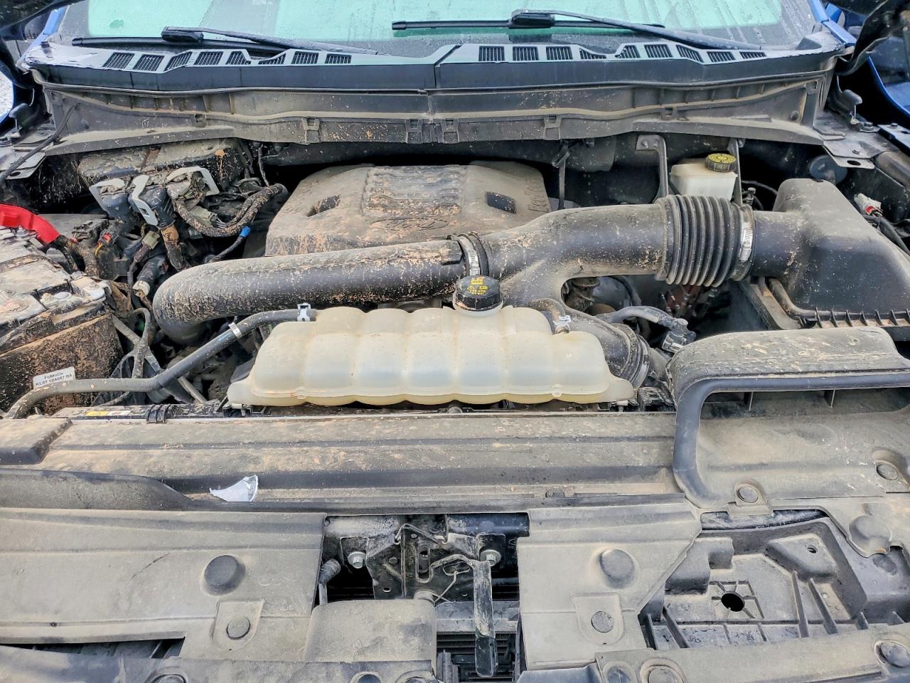 FORD F150 2022 — 12