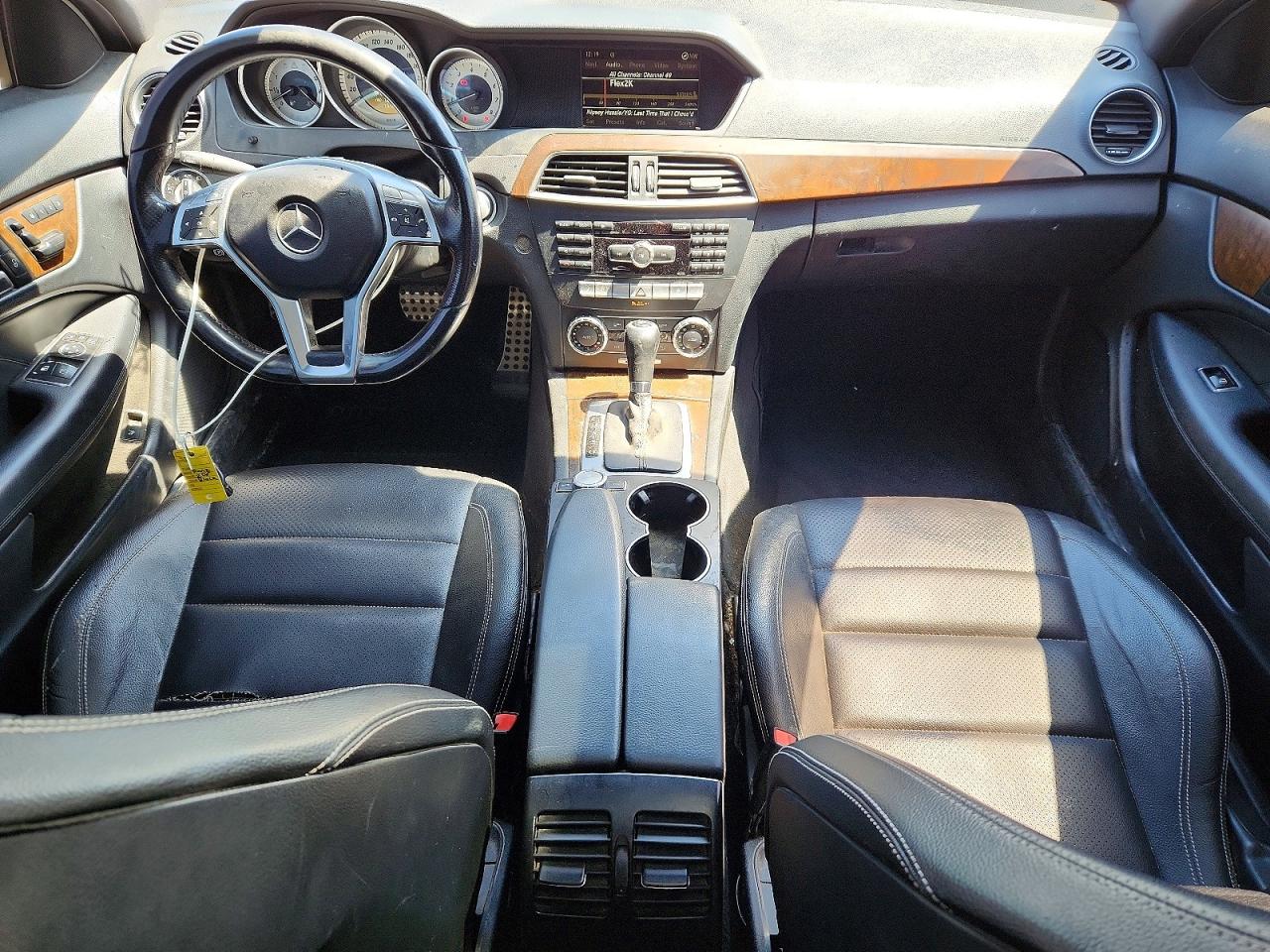MERCEDES-BENZ C 2012 — 9