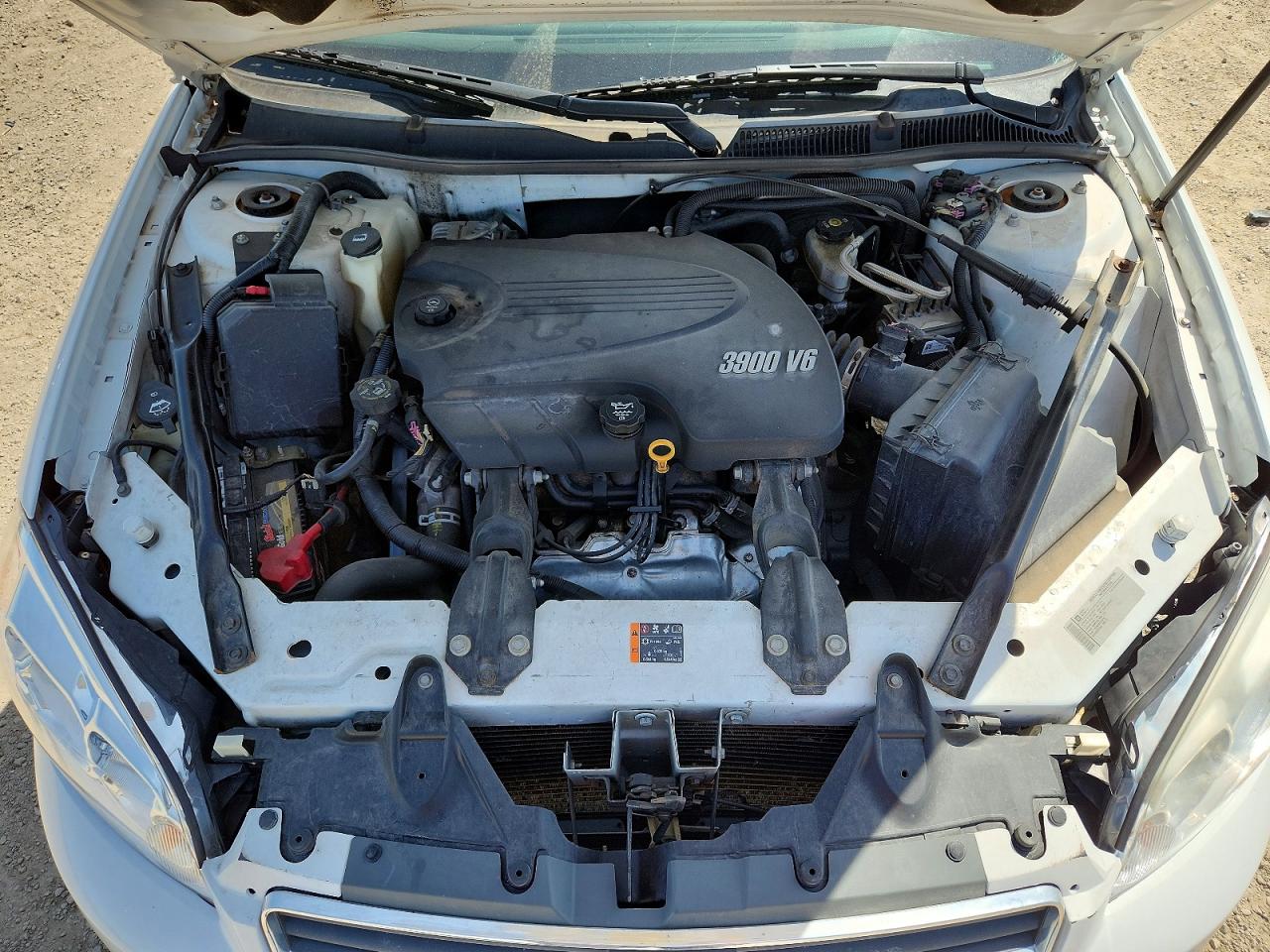 CHEVROLET IMPALA 2011 — 12