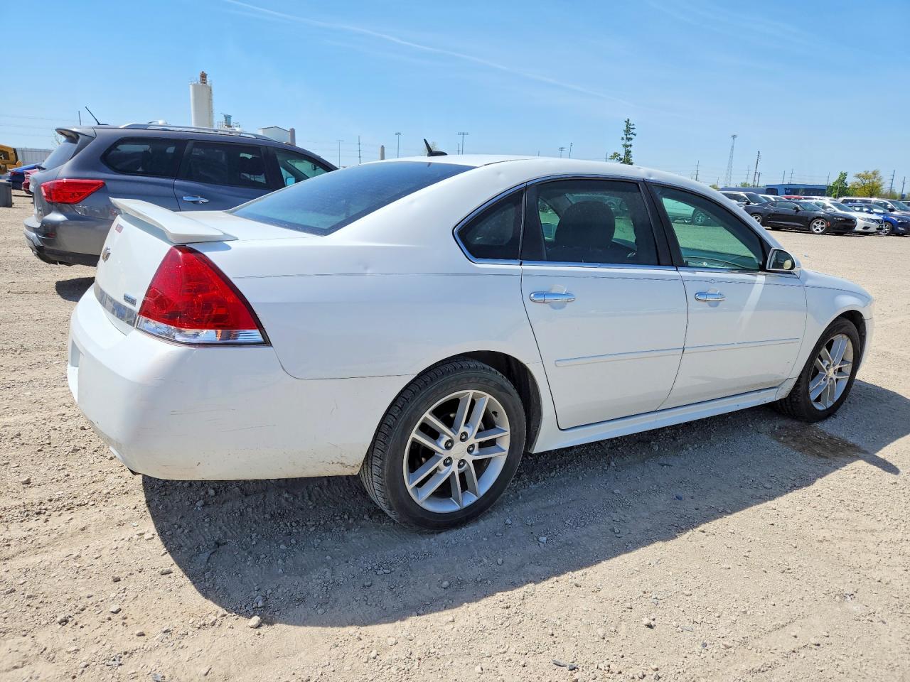 CHEVROLET IMPALA 2011 — 4