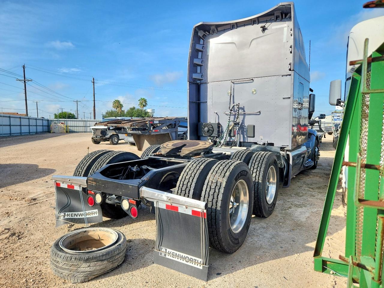 2019 PETERBILT 579