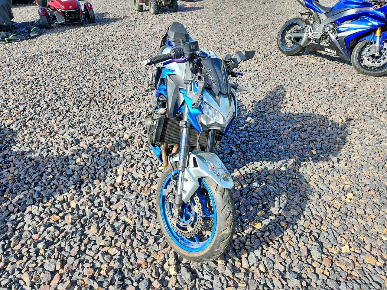 KAWASAKI ZR900 2020 — 3