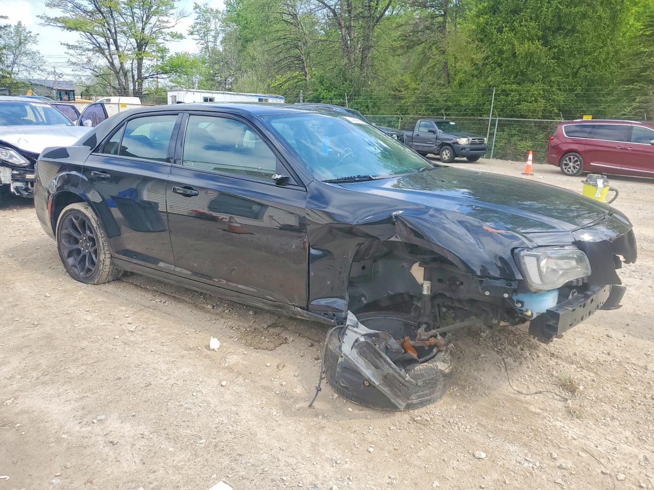 CHRYSLER 300 2020 — 5
