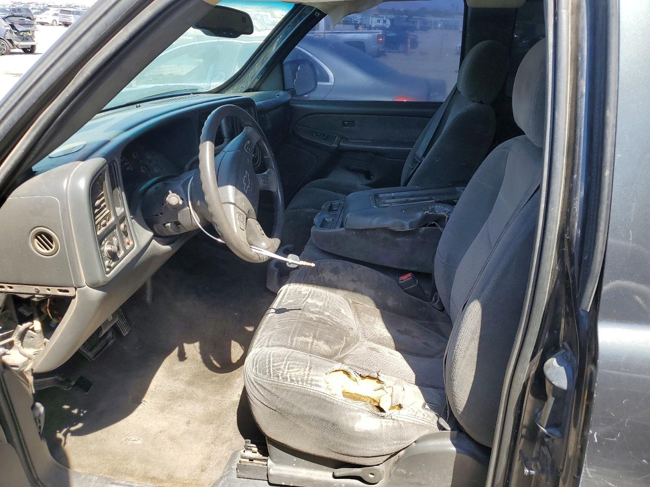 CHEVROLET SILVERADO 2003 — 8