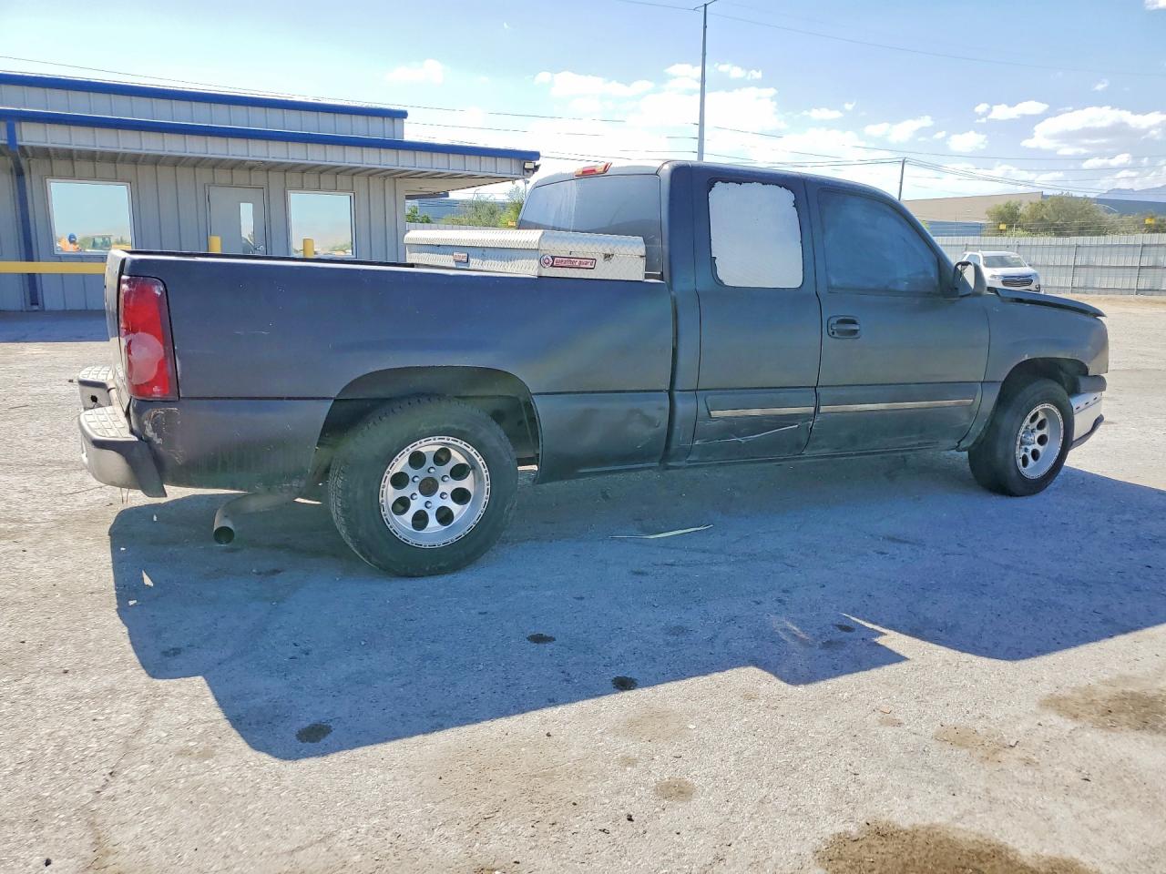 CHEVROLET SILVERADO 2003 — 4