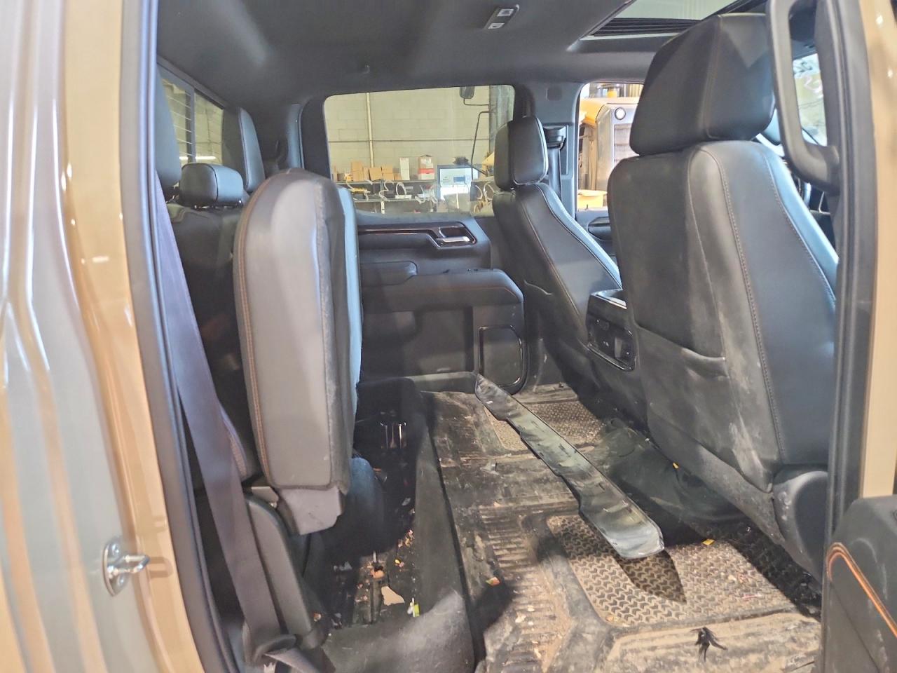 GMC SIERRA 2023 — 11