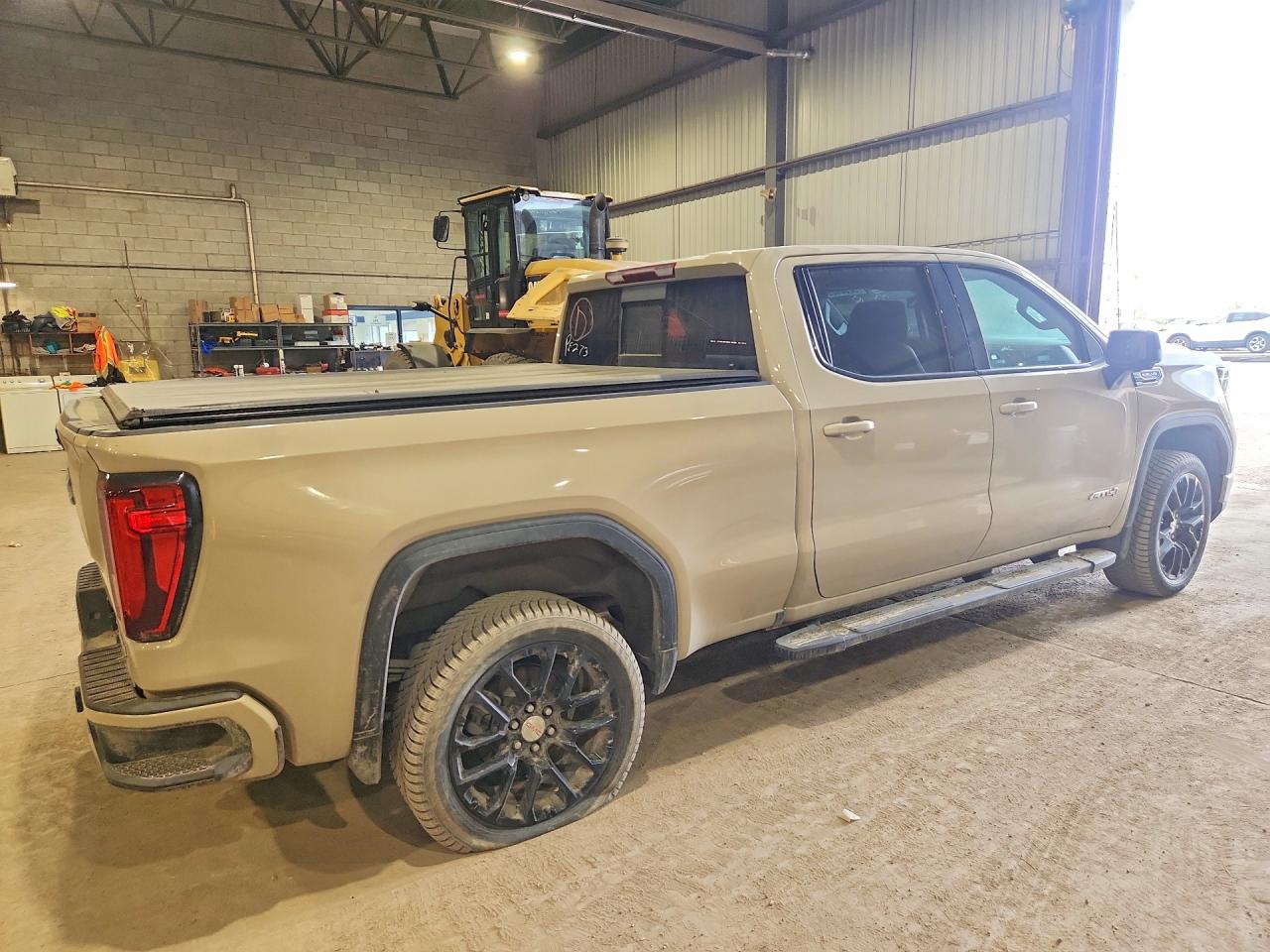 GMC SIERRA 2023 — 4